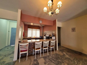 Homestay α Cocobay Condo Resort
